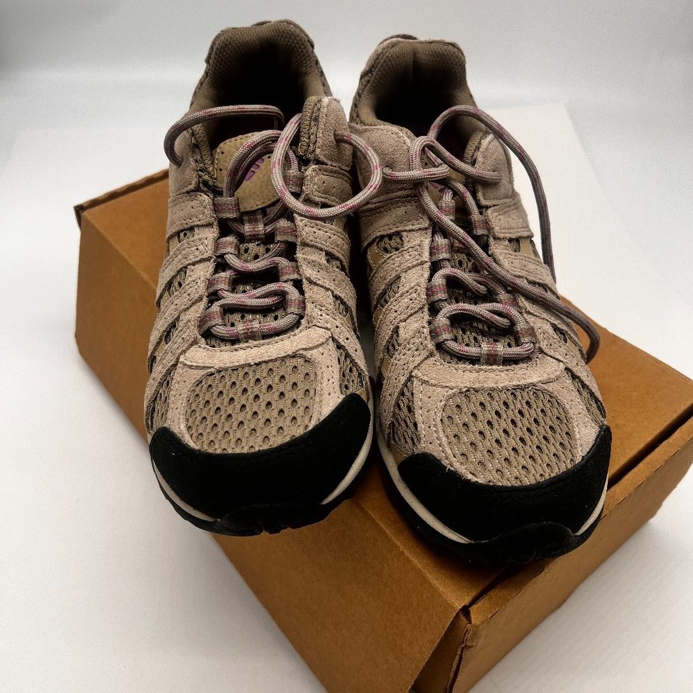 Columbia Redmond Breeze Women's HIking Shoes